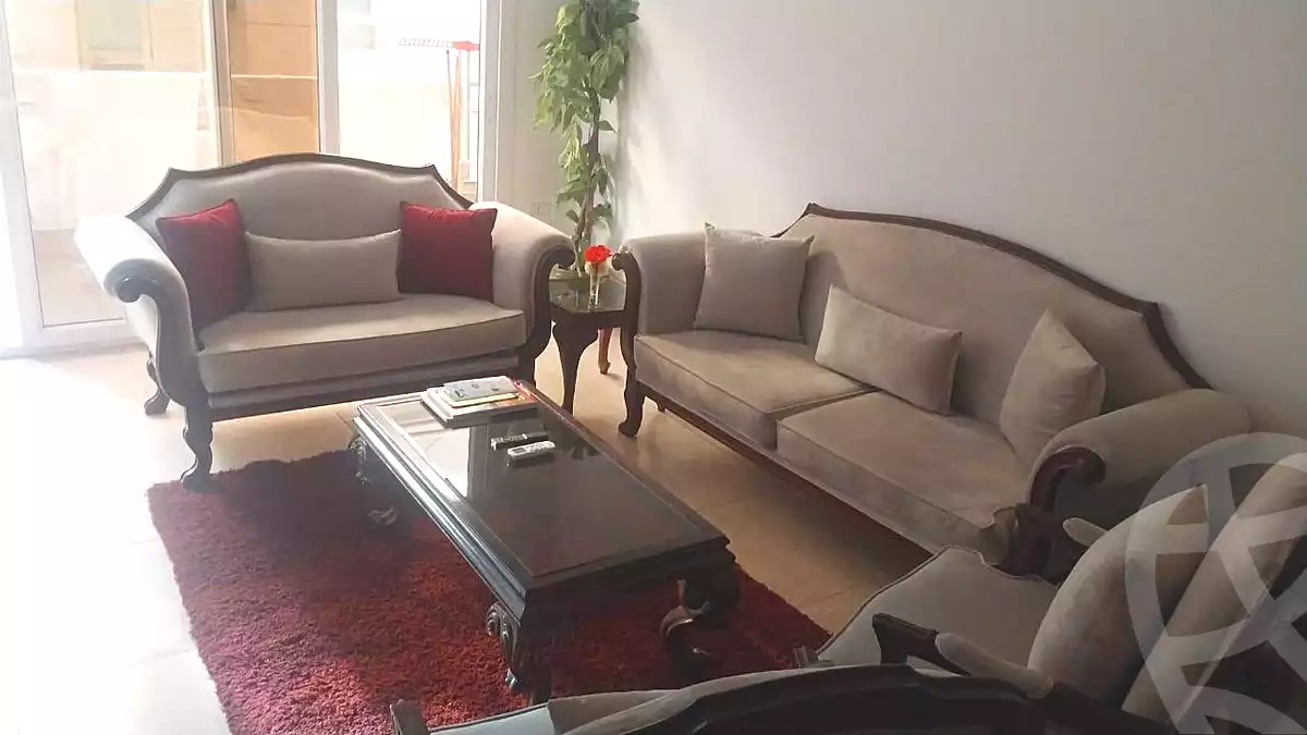 https://aqarmap.com.eg/ar/listing/7219353-for-rent-cairo-6th-of-october-shr-drym-lnd