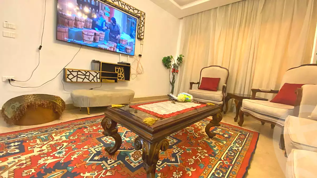 https://aqarmap.com.eg/ar/listing/7219353-for-rent-cairo-6th-of-october-shr-drym-lnd