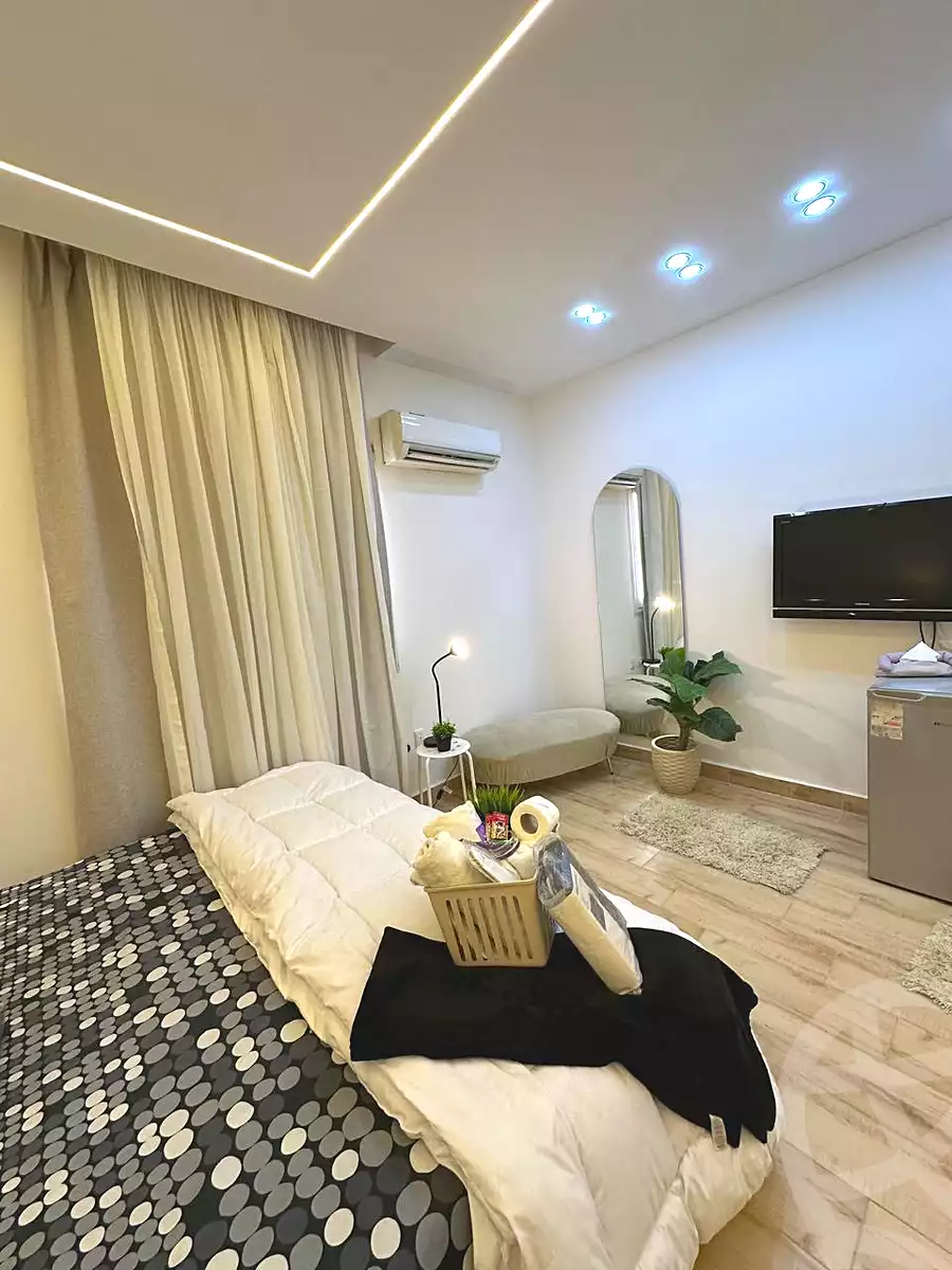 https://aqarmap.com.eg/ar/listing/7219361-for-rent-cairo-6th-of-october-shr-drym-lnd