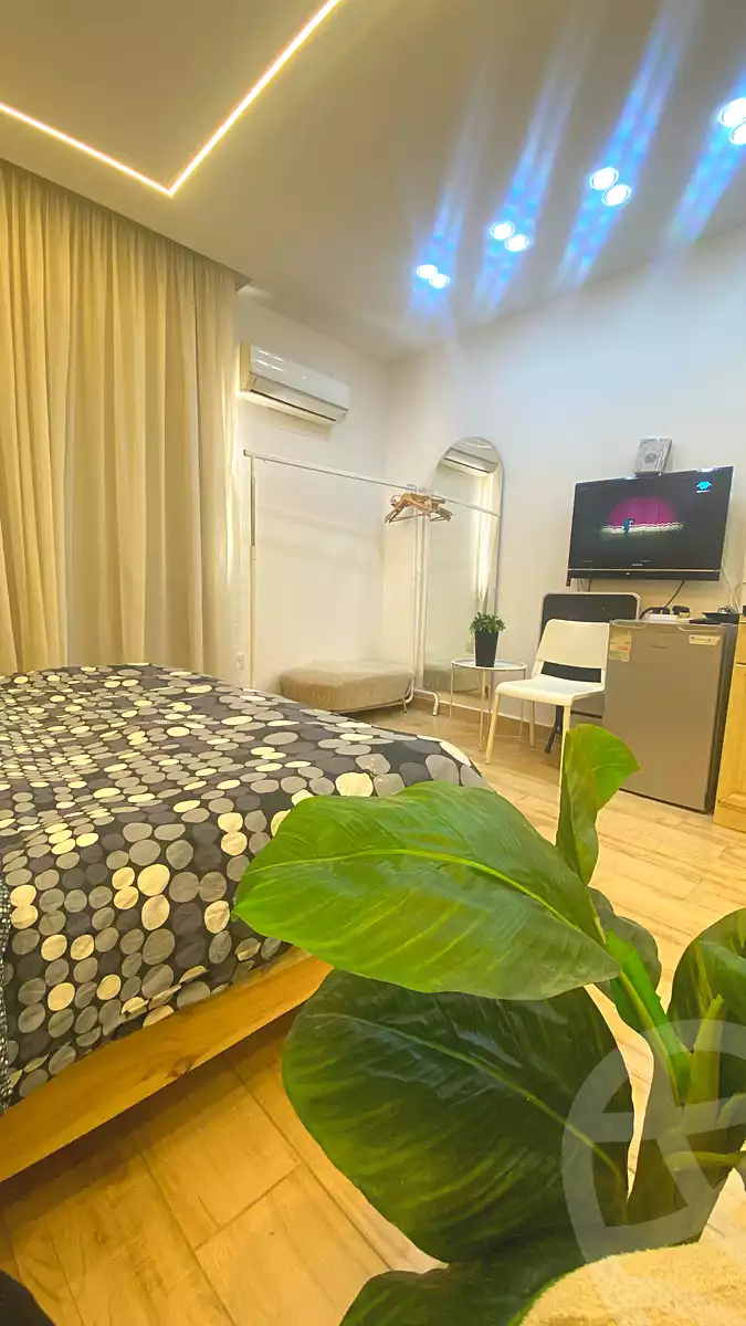 https://aqarmap.com.eg/ar/listing/7219361-for-rent-cairo-6th-of-october-shr-drym-lnd