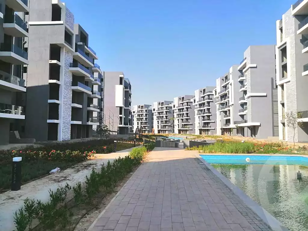 https://aqarmap.com.eg/ar/listing/7219442-for-sale-cairo-6th-of-october-hadaeq-october-compounds-sun-capital