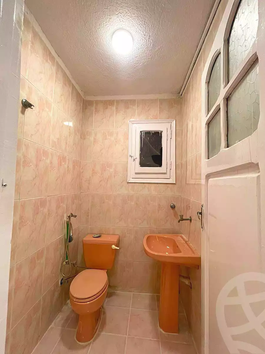 https://aqarmap.com.eg/ar/listing/7219516-for-sale-alexandria-al-agamy-shataa-el-nakheel