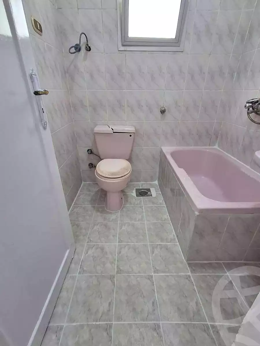 https://aqarmap.com.eg/ar/listing/7219527-for-sale-alexandria-al-agamy-shataa-el-nakheel