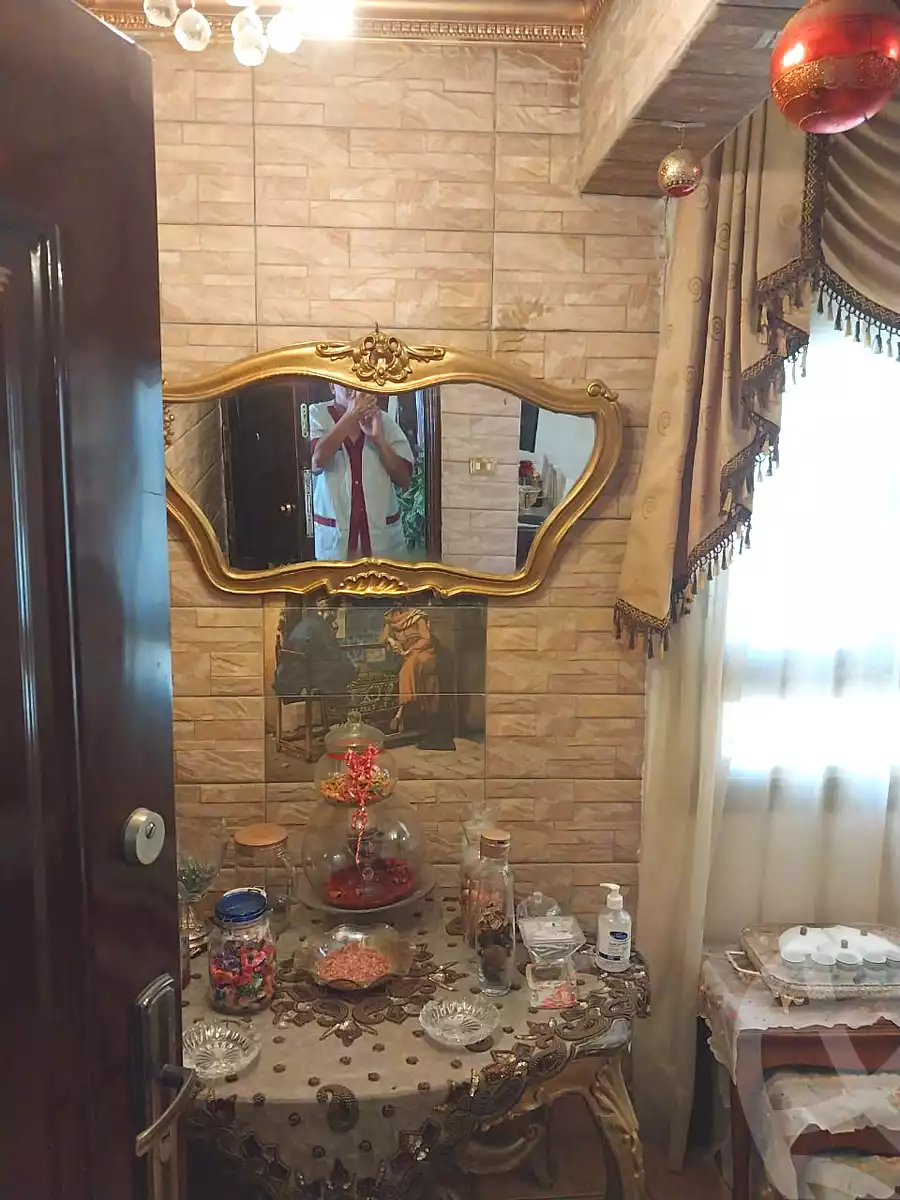 https://aqarmap.com.eg/ar/listing/7219583-for-sale-cairo-6th-of-october-el-ahyaa-neighborhood-7th-mecca-el-mokarrama-st