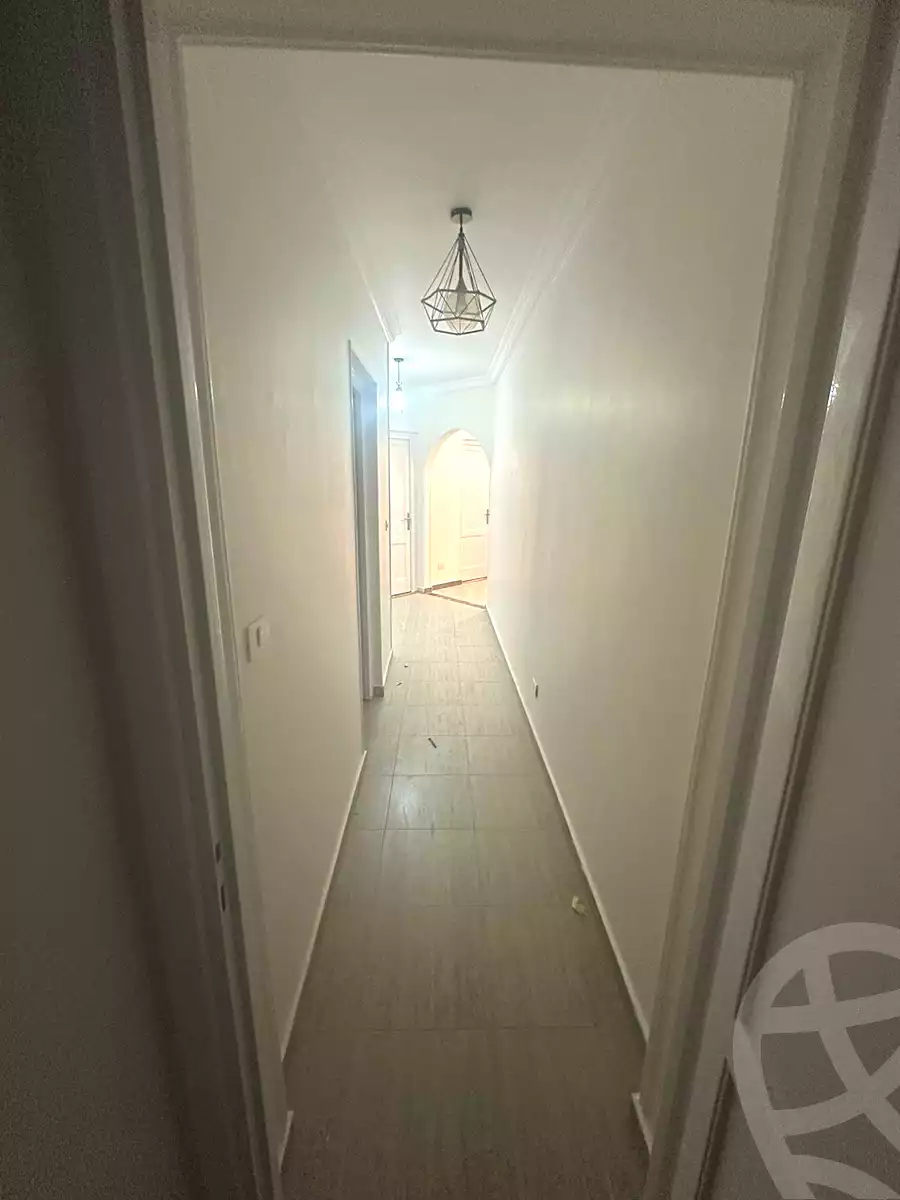 https://aqarmap.com.eg/ar/listing/7219591-for-sale-cairo-new-cairo-lrhb-city-phase-1-youssef-el-sebaey-st