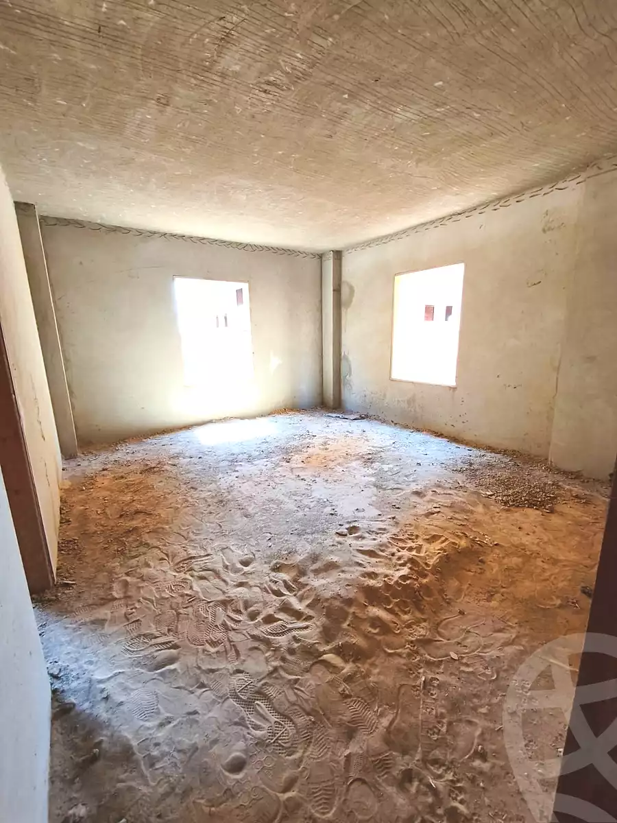 https://aqarmap.com.eg/ar/listing/7219664-for-sale-cairo-6th-of-october-el-tawsaat-el-shamalya-hy-2000-qt