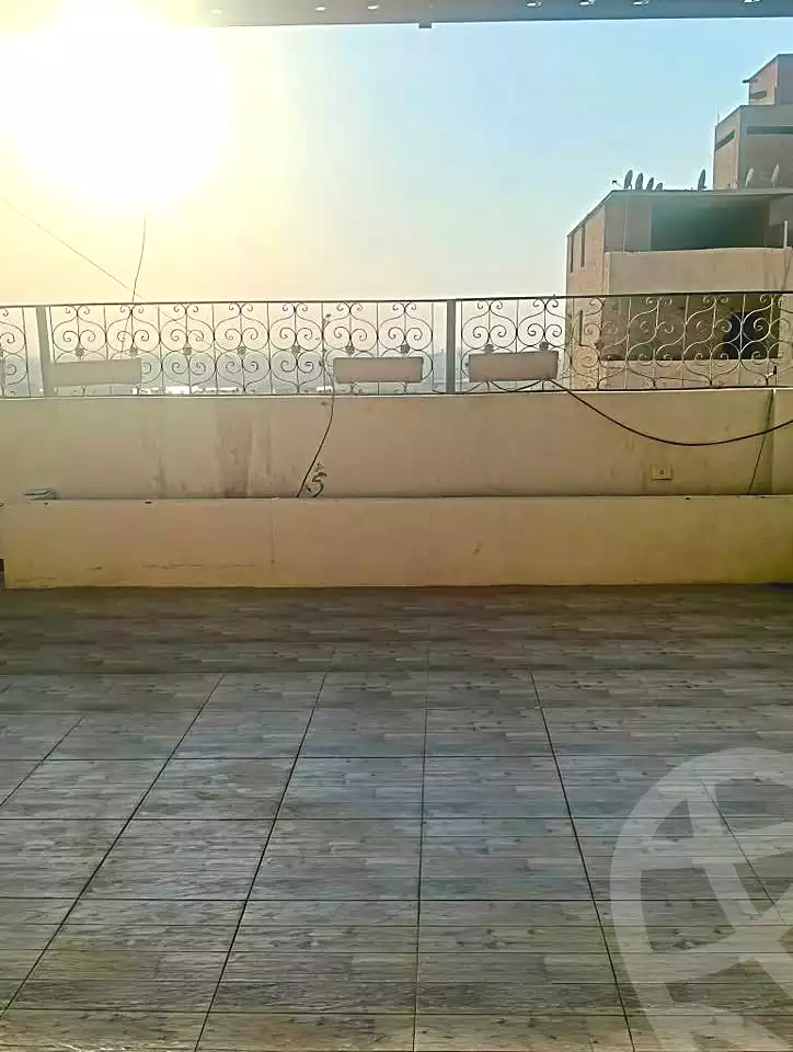 https://aqarmap.com.eg/ar/listing/7219731-for-sale-cairo-helwan-kwrnysh-hlwn