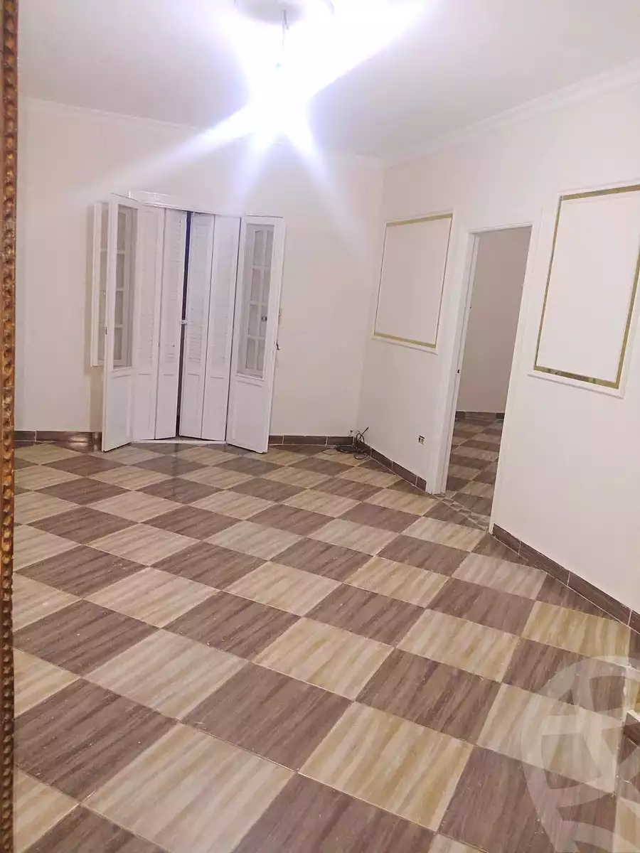https://aqarmap.com.eg/ar/listing/7219780-for-sale-alexandria-sydy-bshr-sydy-bshr-qbly