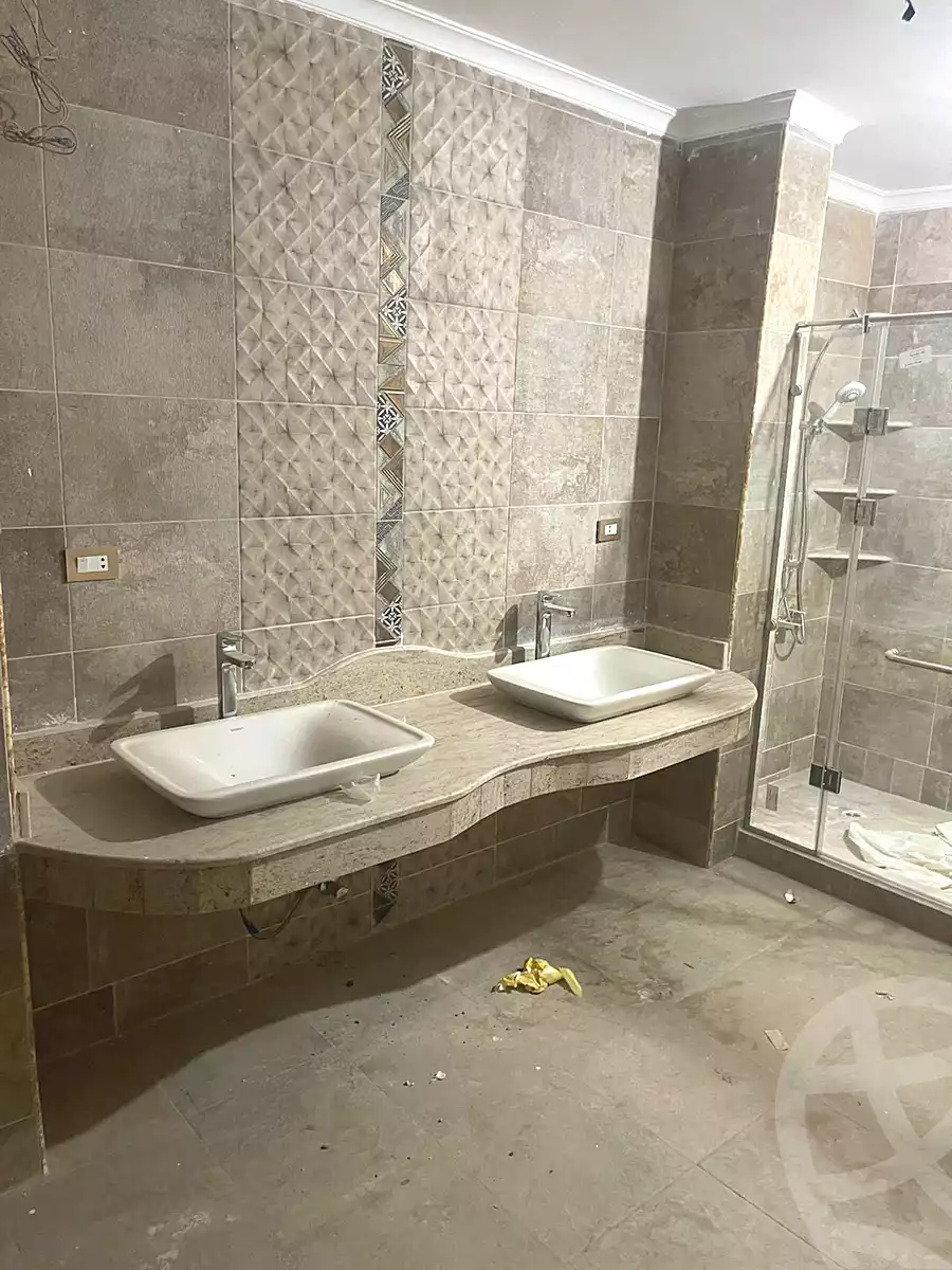 https://aqarmap.com.eg/ar/listing/7219778-for-sale-cairo-6th-of-october-el-ahyaa-neighborhood-3rd-al-hay-al-thalith-st