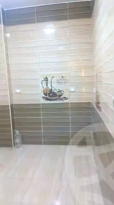 https://aqarmap.com.eg/en/listing/7219914-for-sale-cairo-helwan-hadayek-helwan-el-eshrein-st