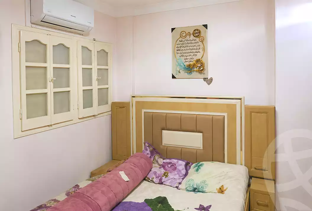 https://aqarmap.com.eg/ar/listing/7219960-for-sale-alexandria-sydy-bshr-sydy-bshr-bhry-khalil-hamada-st