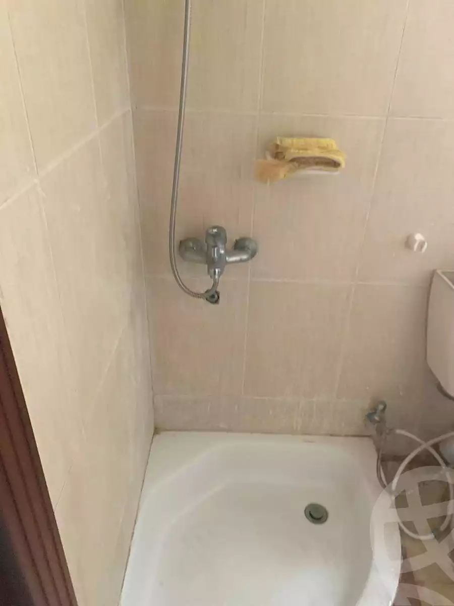 https://aqarmap.com.eg/ar/listing/7220105-for-sale-cairo-6th-of-october-el-ahyaa-neighborhood-4th-neighborhood-3