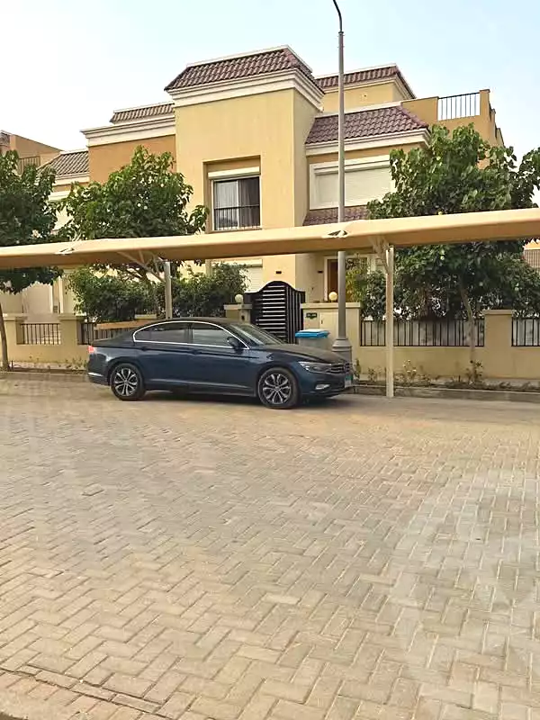 https://aqarmap.com.eg/ar/listing/7220003-for-sale-cairo-new-cairo-compounds-sarai-club-views-sarai-compound