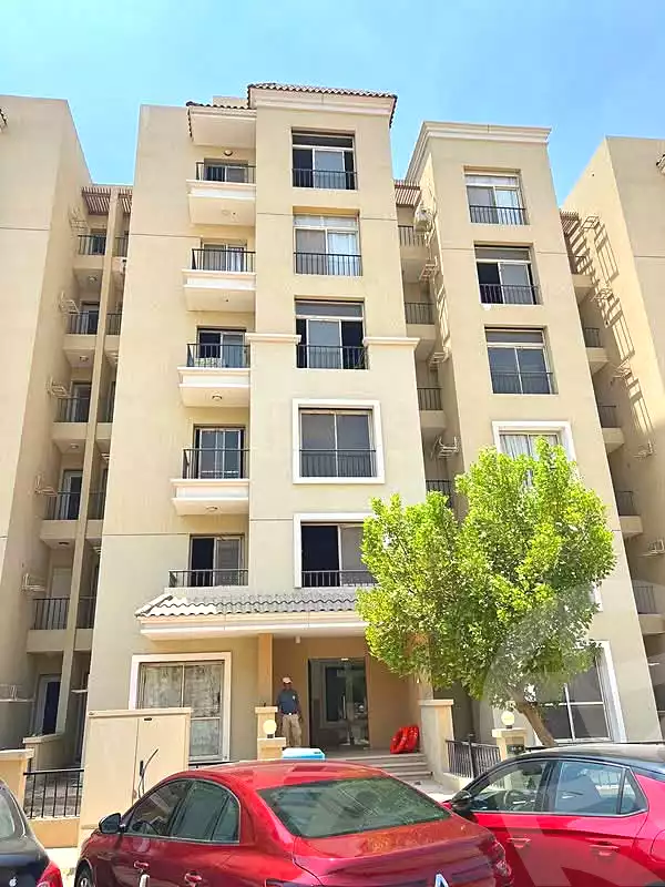 https://aqarmap.com.eg/en/listing/7220015-for-sale-cairo-new-cairo-compounds-sarai-club-views-sarai-compound