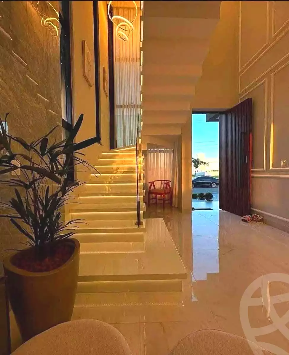https://aqarmap.com.eg/ar/listing/7220049-for-sale-cairo-new-cairo-compounds-sarai-club-views-sarai-compound