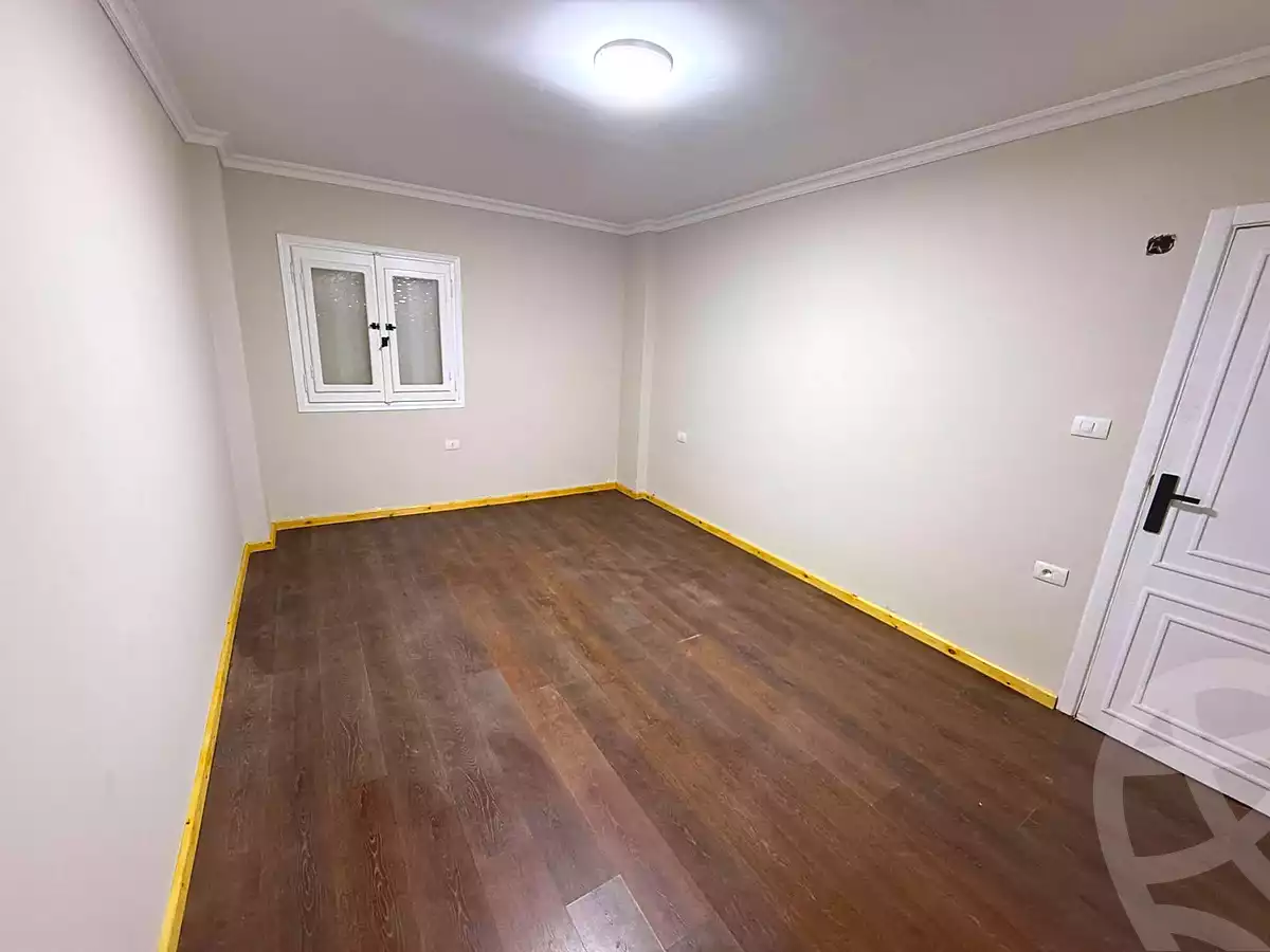 https://aqarmap.com.eg/ar/listing/7220355-for-sale-cairo-helwan-helwan-el-sharkeya-khesro-basha-st