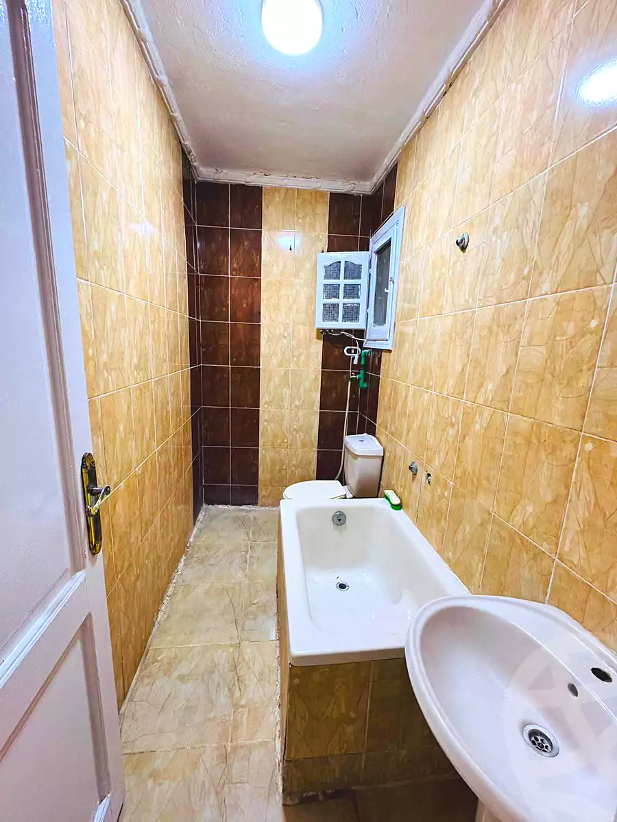 https://aqarmap.com.eg/ar/listing/7220434-for-sale-alexandria-al-agamy-shataa-el-nakheel