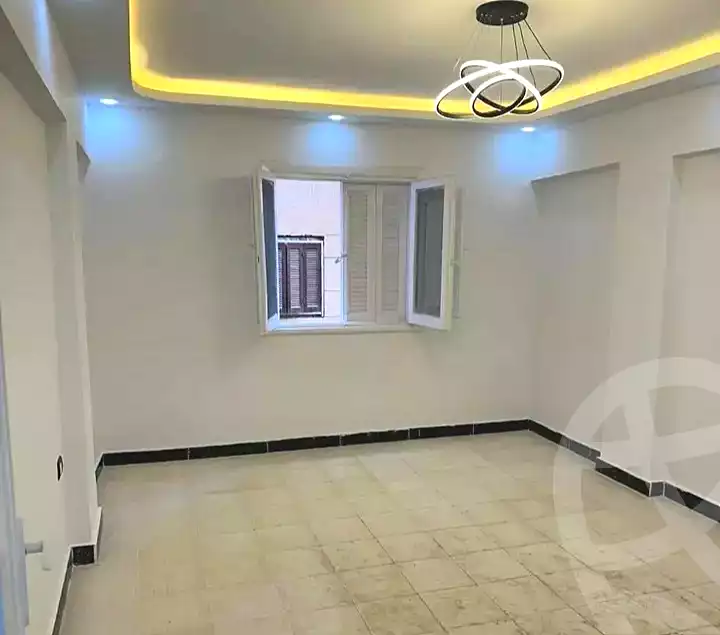 https://aqarmap.com.eg/en/listing/7220528-for-sale-alexandria-al-agamy-el-hanouvel-radwan-st