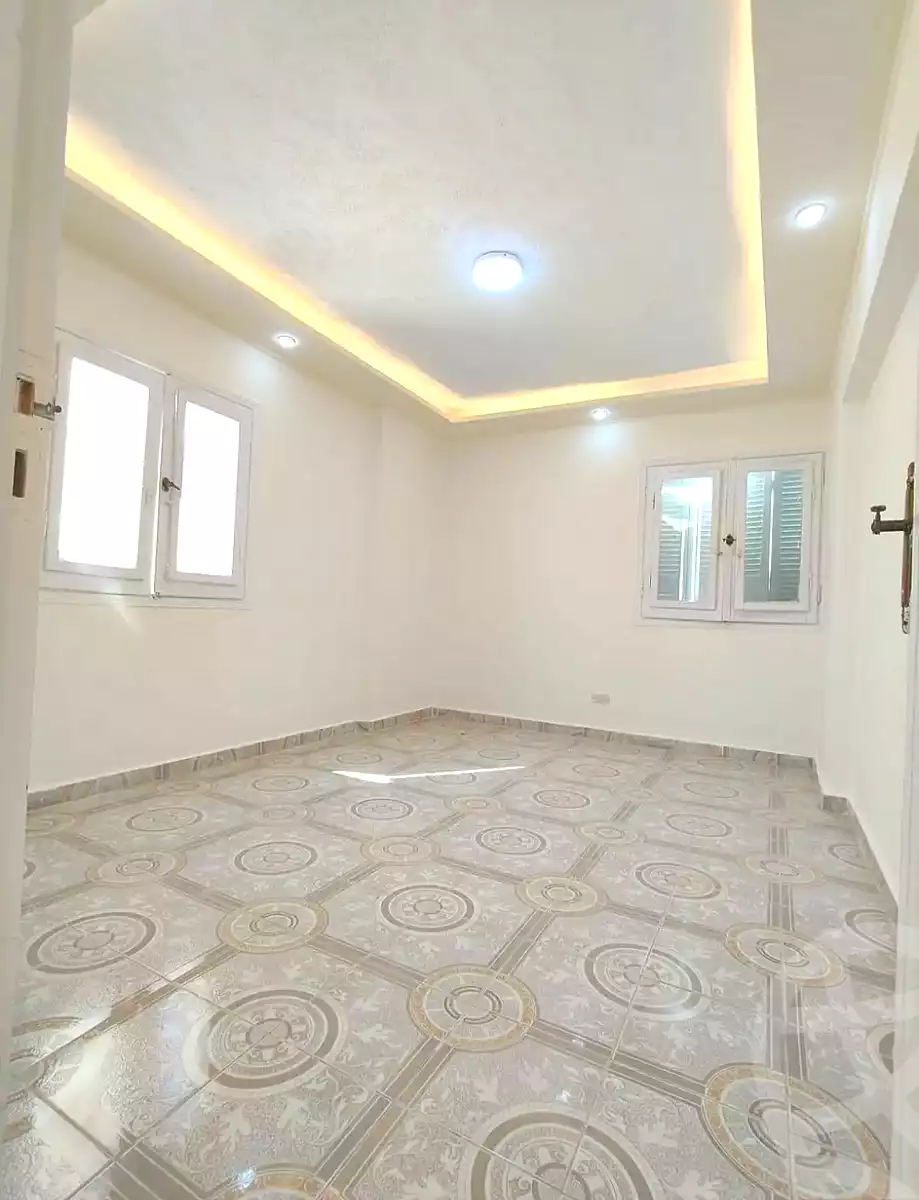 https://aqarmap.com.eg/ar/listing/7220632-for-sale-alexandria-al-agamy-shataa-el-nakheel
