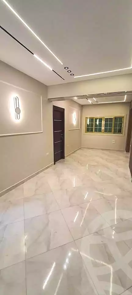 https://aqarmap.com.eg/ar/listing/7220700-for-sale-cairo-el-haram-shareaa-khatem-el-morsalen