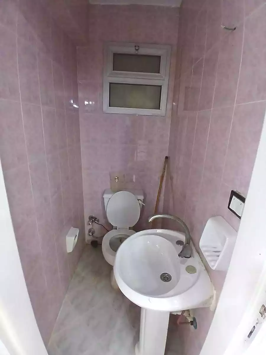 https://aqarmap.com.eg/en/listing/7220826-for-sale-alexandria-al-agamy-shataa-el-nakheel