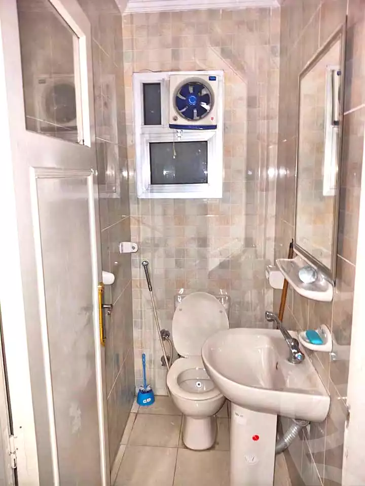 https://aqarmap.com.eg/en/listing/7220869-for-sale-alexandria-sydy-bshr-sydy-bshr-bhry-gamal-abd-el-nasir-st