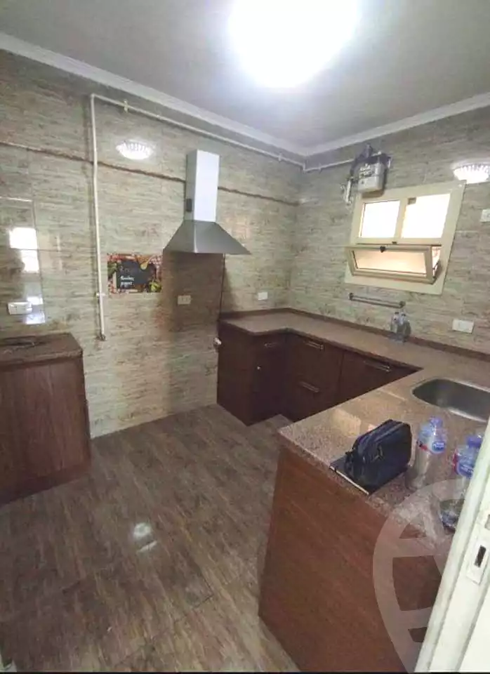 https://aqarmap.com.eg/en/listing/7220907-for-rent-alexandria-moharram-bey