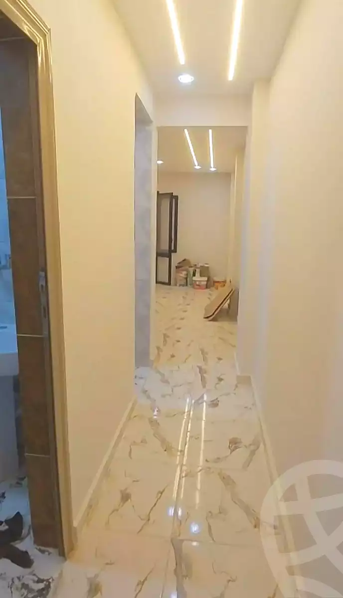 https://aqarmap.com.eg/ar/listing/7220942-for-sale-alexandria-el-asafra-shr-45