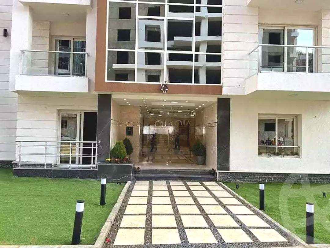 https://aqarmap.com.eg/en/listing/7221101-for-sale-cairo-new-administrative-capital-r7-wy-twrz