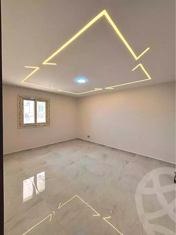 https://aqarmap.com.eg/ar/listing/7221163-for-sale-alexandria-miami-el-gaish-rd-st