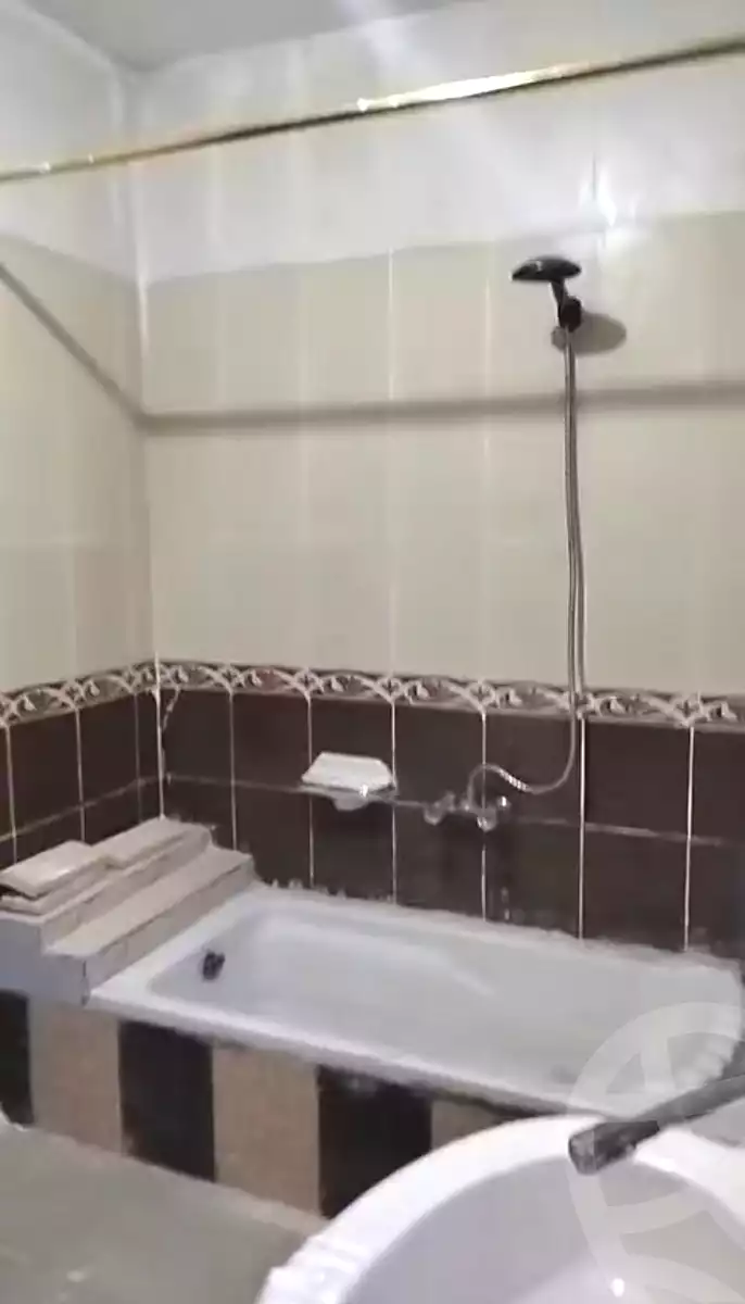 https://aqarmap.com.eg/en/listing/7221373-for-sale-alexandria-al-agamy-el-hanouvel