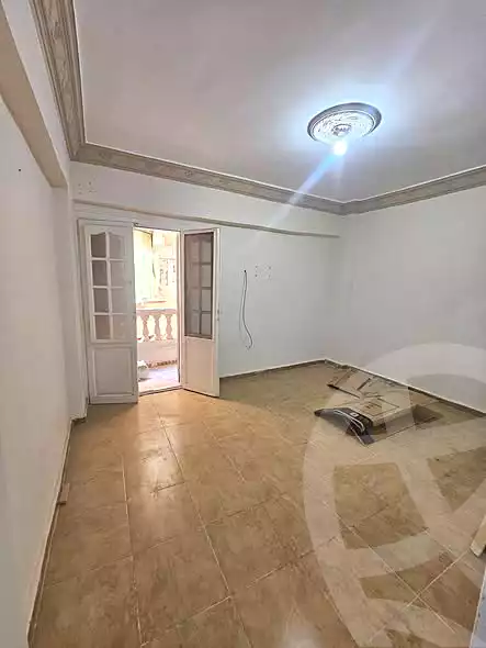 https://aqarmap.com.eg/en/listing/7221388-for-sale-alexandria-al-agamy-el-hanouvel-radwan-st