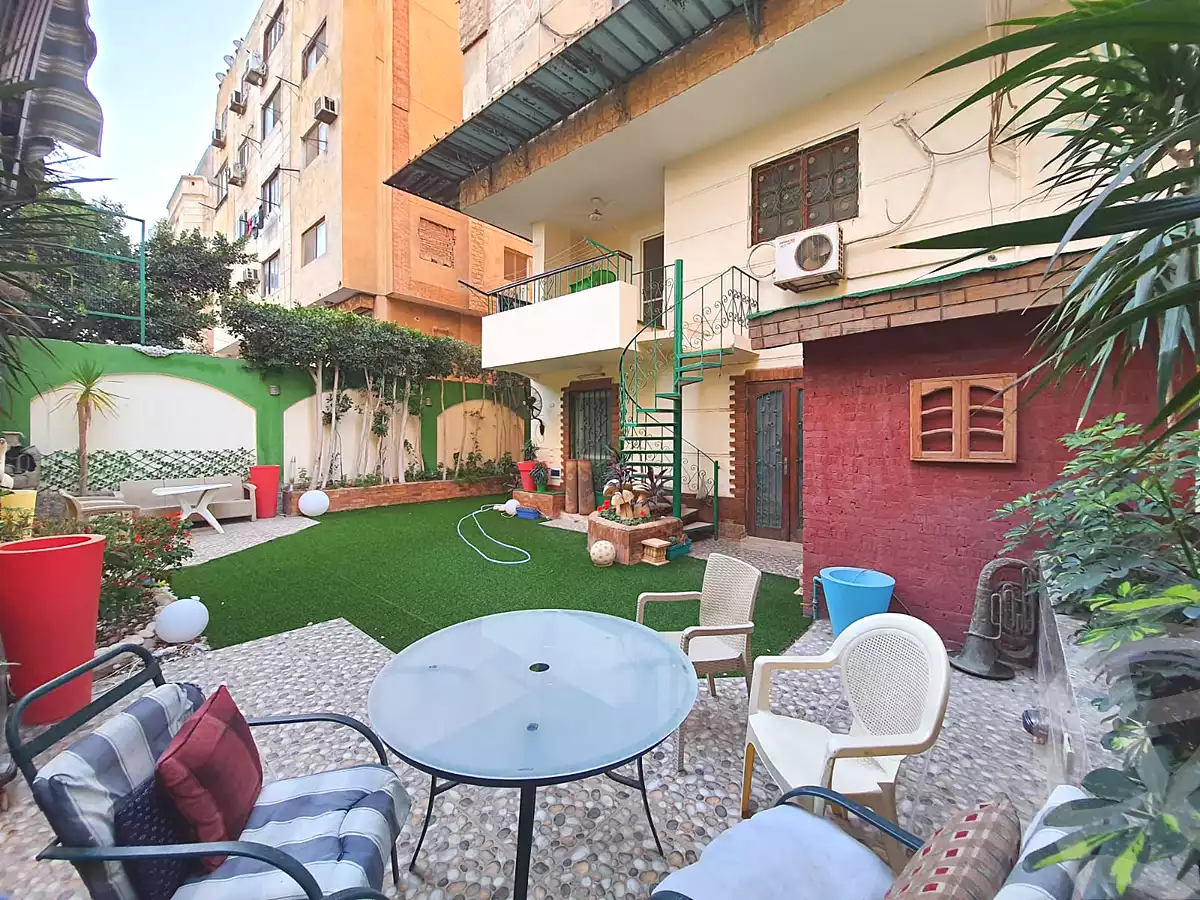 https://aqarmap.com.eg/ar/listing/7221418-for-sale-cairo-6th-of-october-el-ahyaa-neighborhood-8th-neighborhood-1