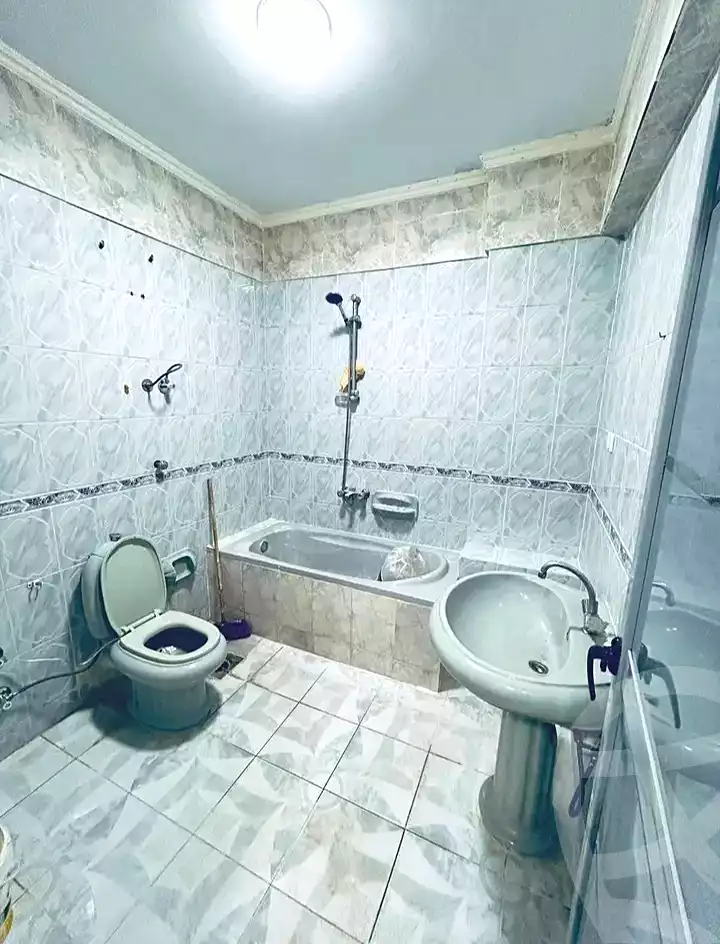 https://aqarmap.com.eg/ar/listing/7221529-for-sale-alexandria-al-agamy-el-hanouvel-kasr-al-quiri-st-1