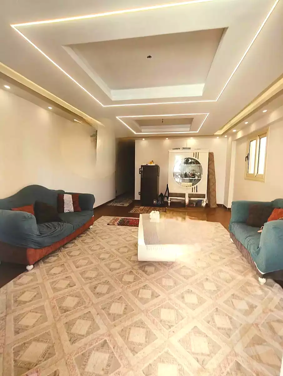 https://aqarmap.com.eg/ar/listing/7221784-for-sale-alexandria-al-agamy-lbytsh-mohamed-el-fardi-st