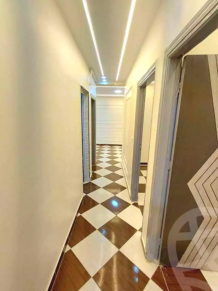 https://aqarmap.com.eg/ar/listing/7221995-for-sale-alexandria-sydy-bshr