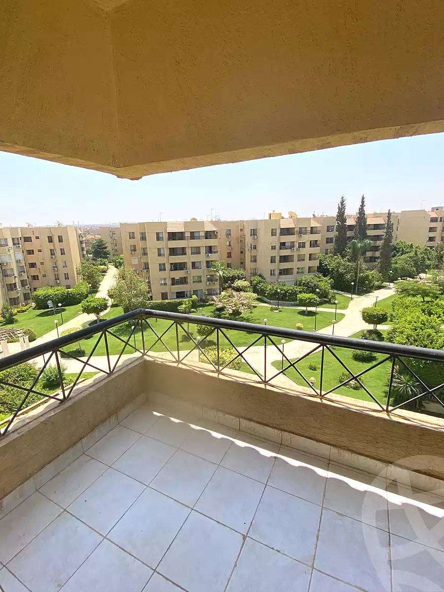 https://aqarmap.com.eg/ar/listing/7221759-for-rent-cairo-new-cairo-lrhb-city-phase-3-youssef-wahbi-st