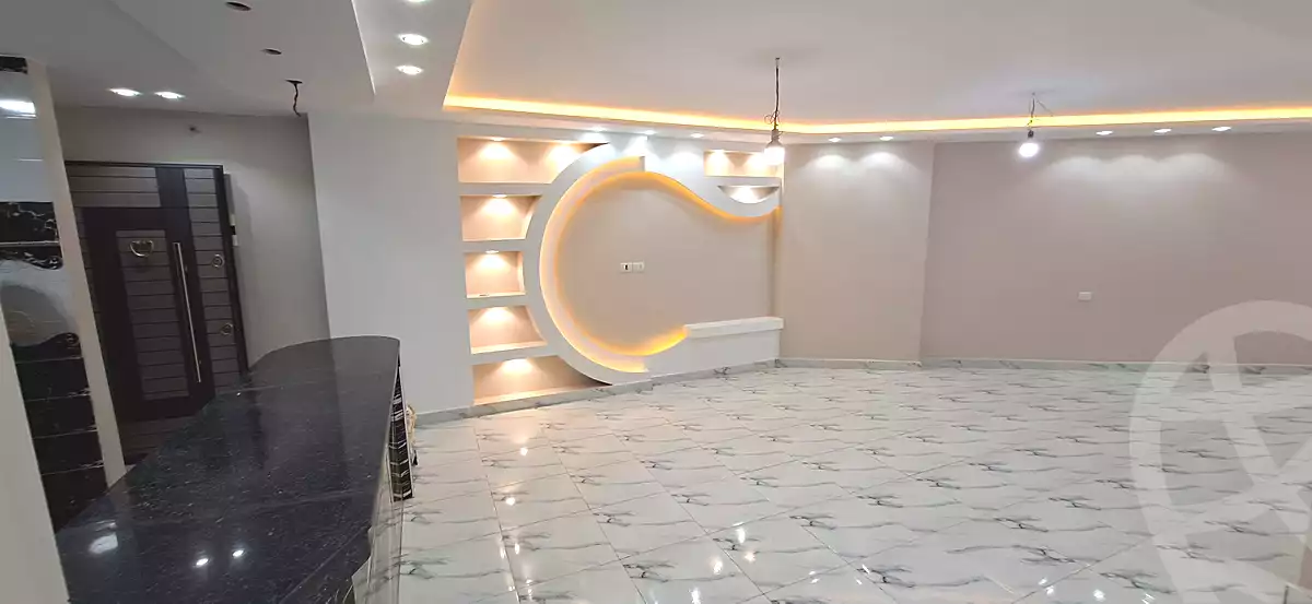 https://aqarmap.com.eg/ar/listing/7222203-for-sale-qalyubia-shubra-el-khaima-shubra-el-khaima-city-ahmed-oraby-st