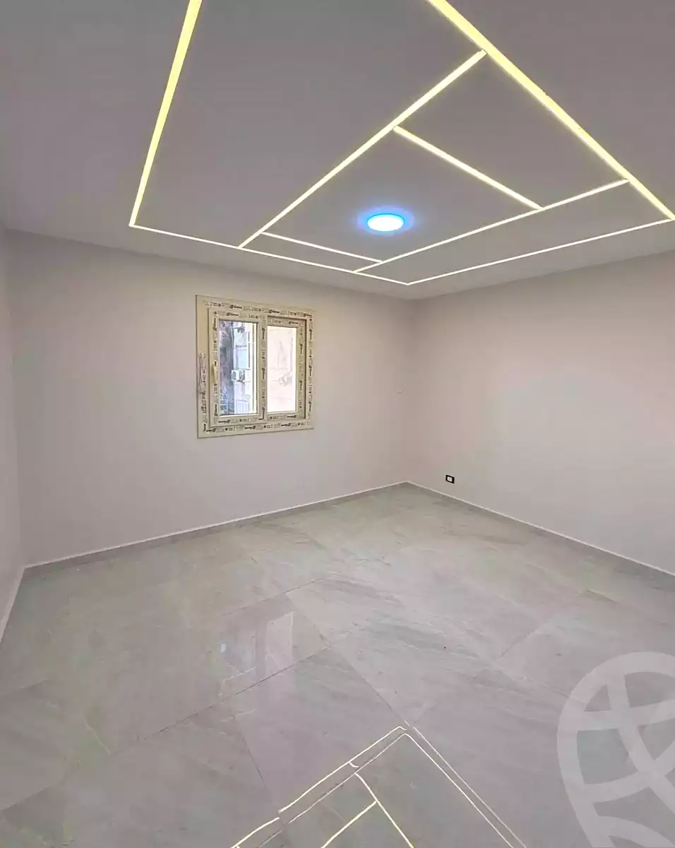 https://aqarmap.com.eg/ar/listing/7222309-for-sale-alexandria-sydy-bshr-tryq-ljysh