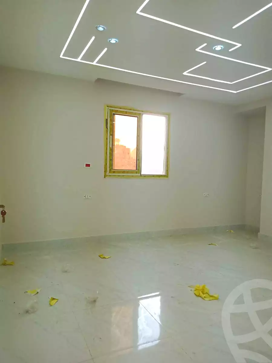https://aqarmap.com.eg/ar/listing/7222358-for-sale-cairo-el-haram-el-lebeny-soltan-khattab-st