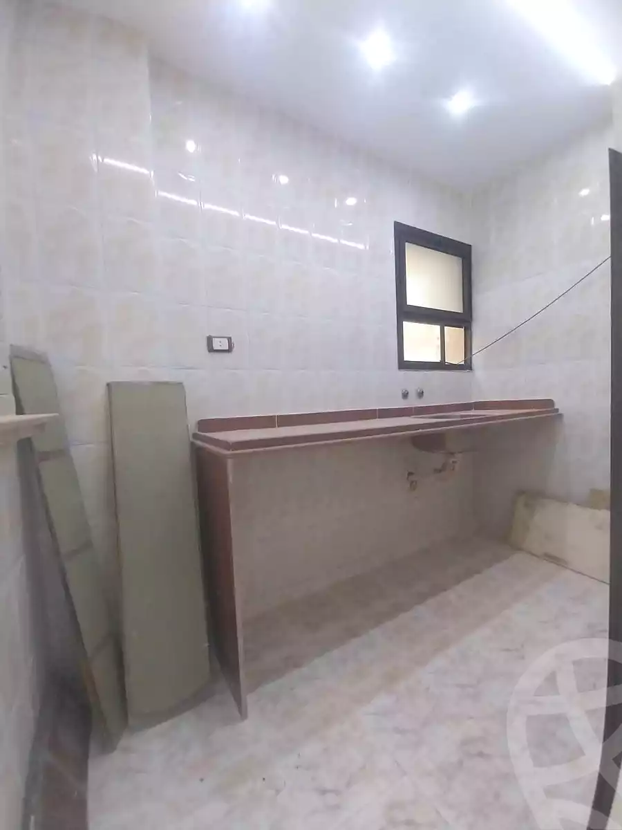 https://aqarmap.com.eg/en/listing/7222577-for-sale-alexandria-al-agamy-shataa-el-nakheel