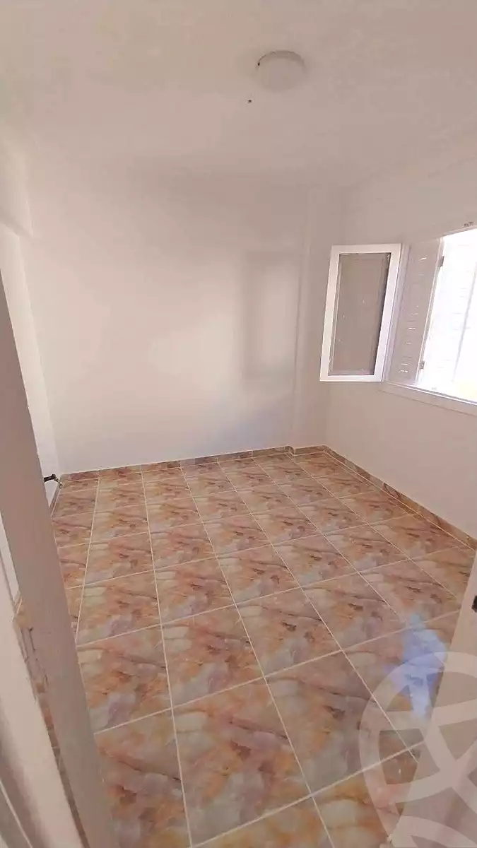 https://aqarmap.com.eg/ar/listing/7222701-for-sale-alexandria-al-agamy-shataa-el-nakheel