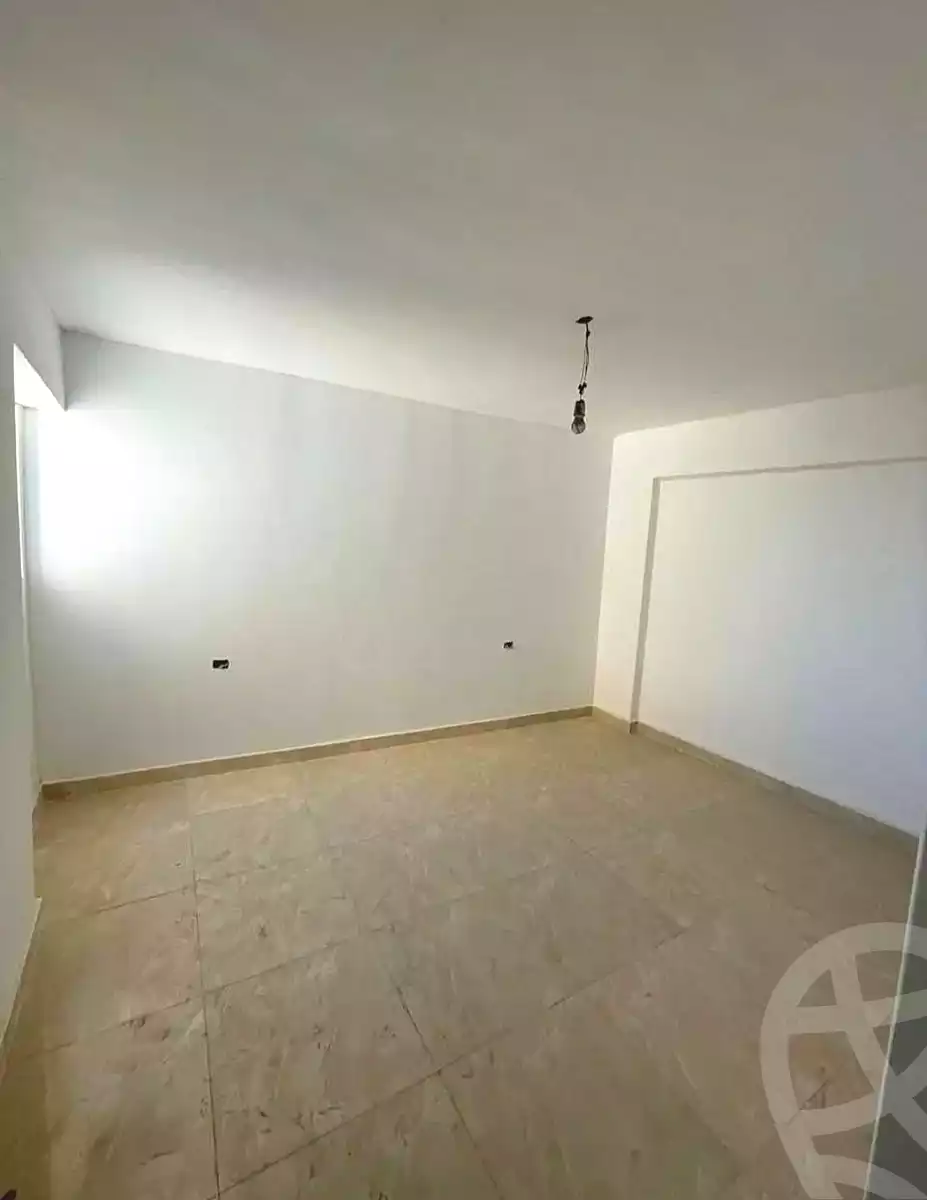 https://aqarmap.com.eg/ar/listing/7222703-for-sale-alexandria-sydy-bshr-sydy-bshr-qbly-street-24