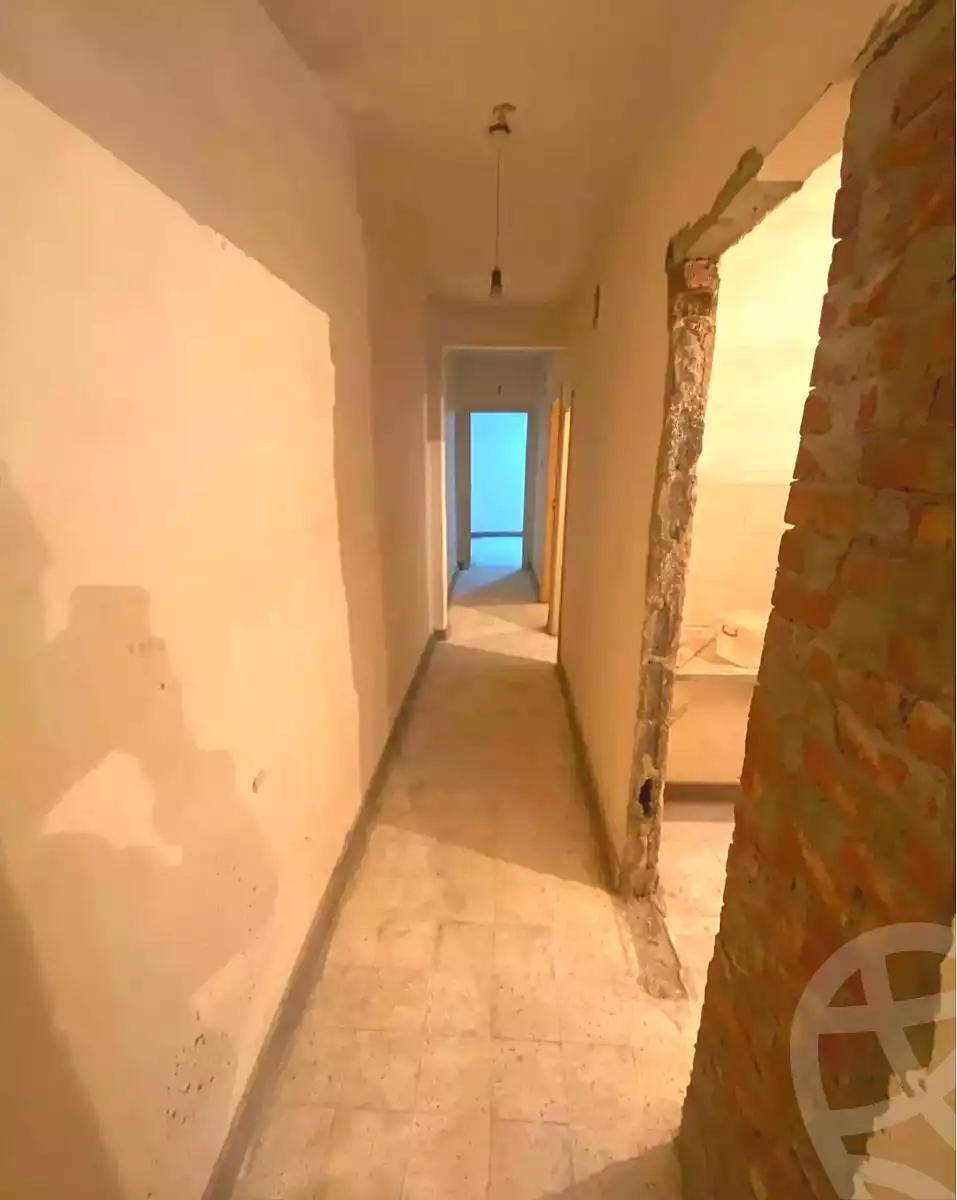 https://aqarmap.com.eg/ar/listing/7222723-for-sale-alexandria-ganaklis