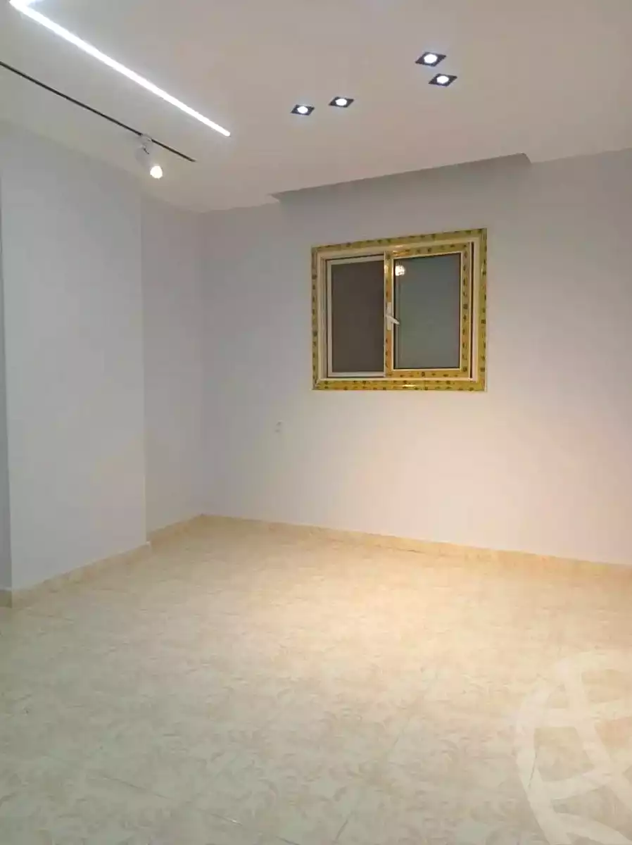 https://aqarmap.com.eg/ar/listing/7222839-for-sale-alexandria-sydy-bshr-sydy-bshr-bhry-gamal-abd-el-nasir-st