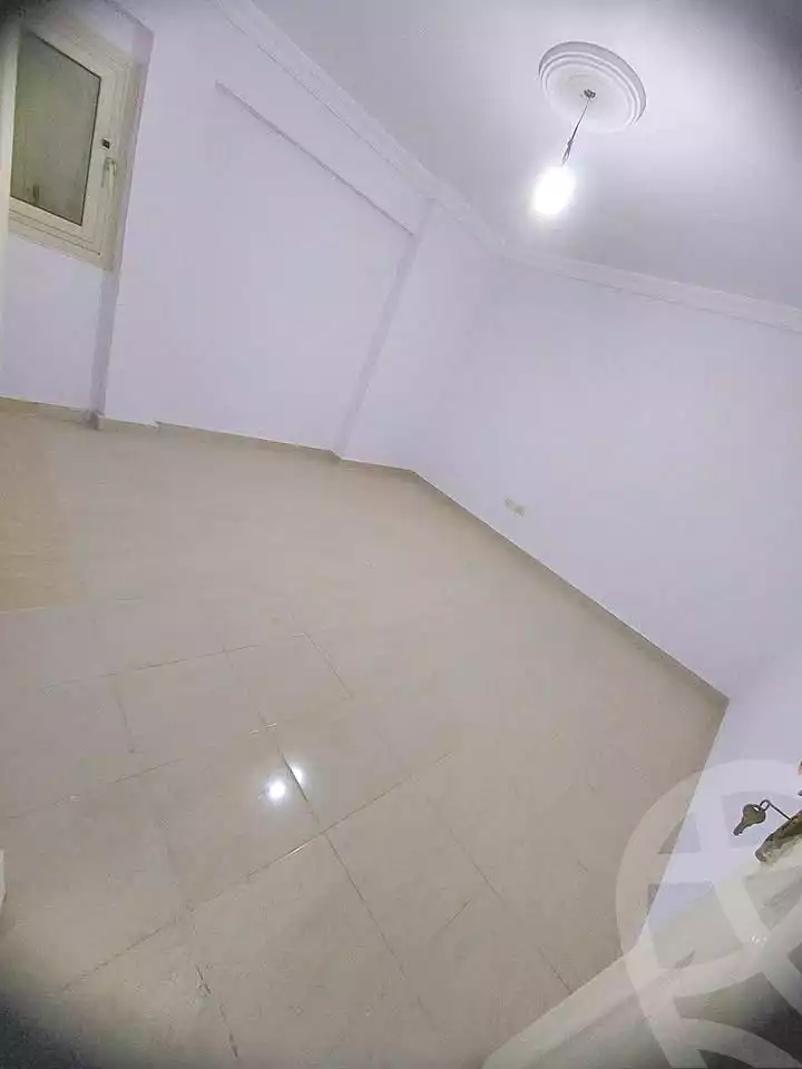 https://aqarmap.com.eg/ar/listing/7222016-for-rent-alexandria-lsywf-gamila-city-compound