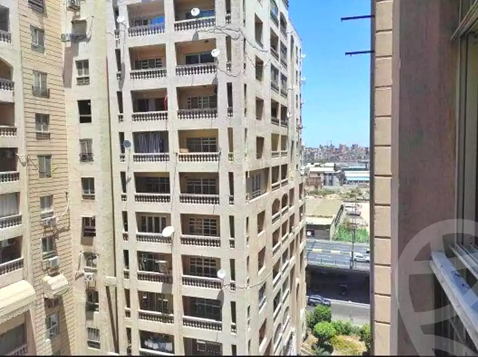 https://aqarmap.com.eg/en/listing/7223064-for-rent-alexandria-moharram-bey