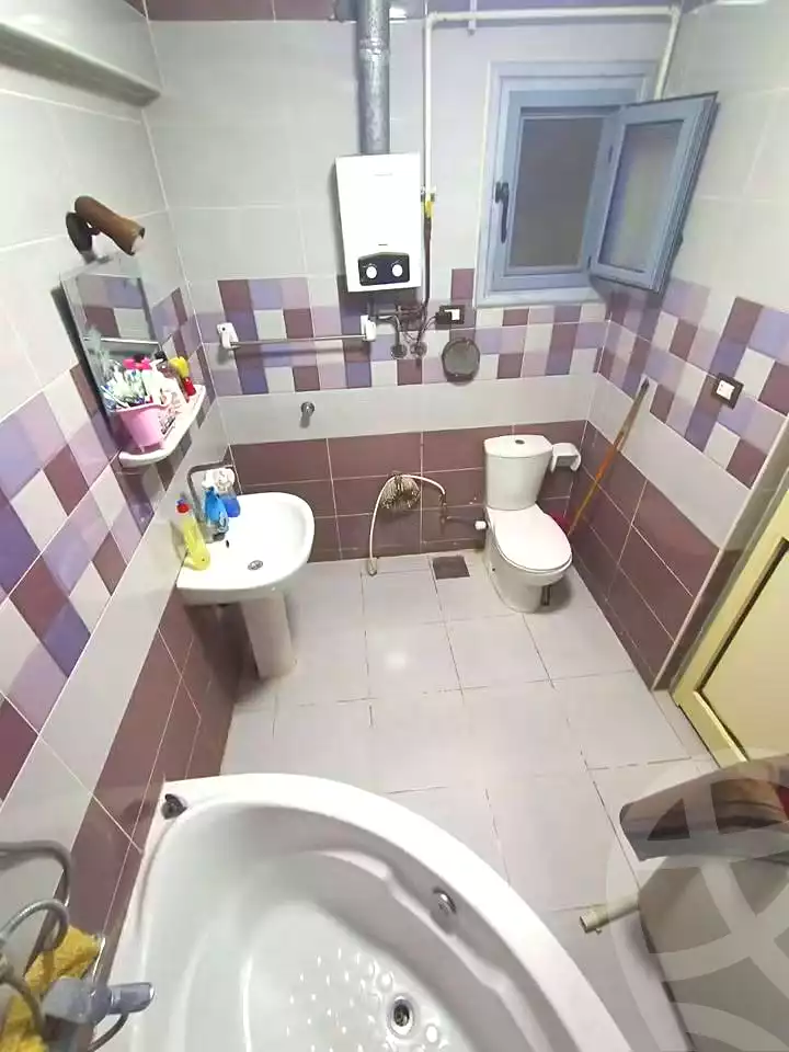 https://aqarmap.com.eg/en/listing/7223070-for-sale-alexandria-lsywf-el-falki