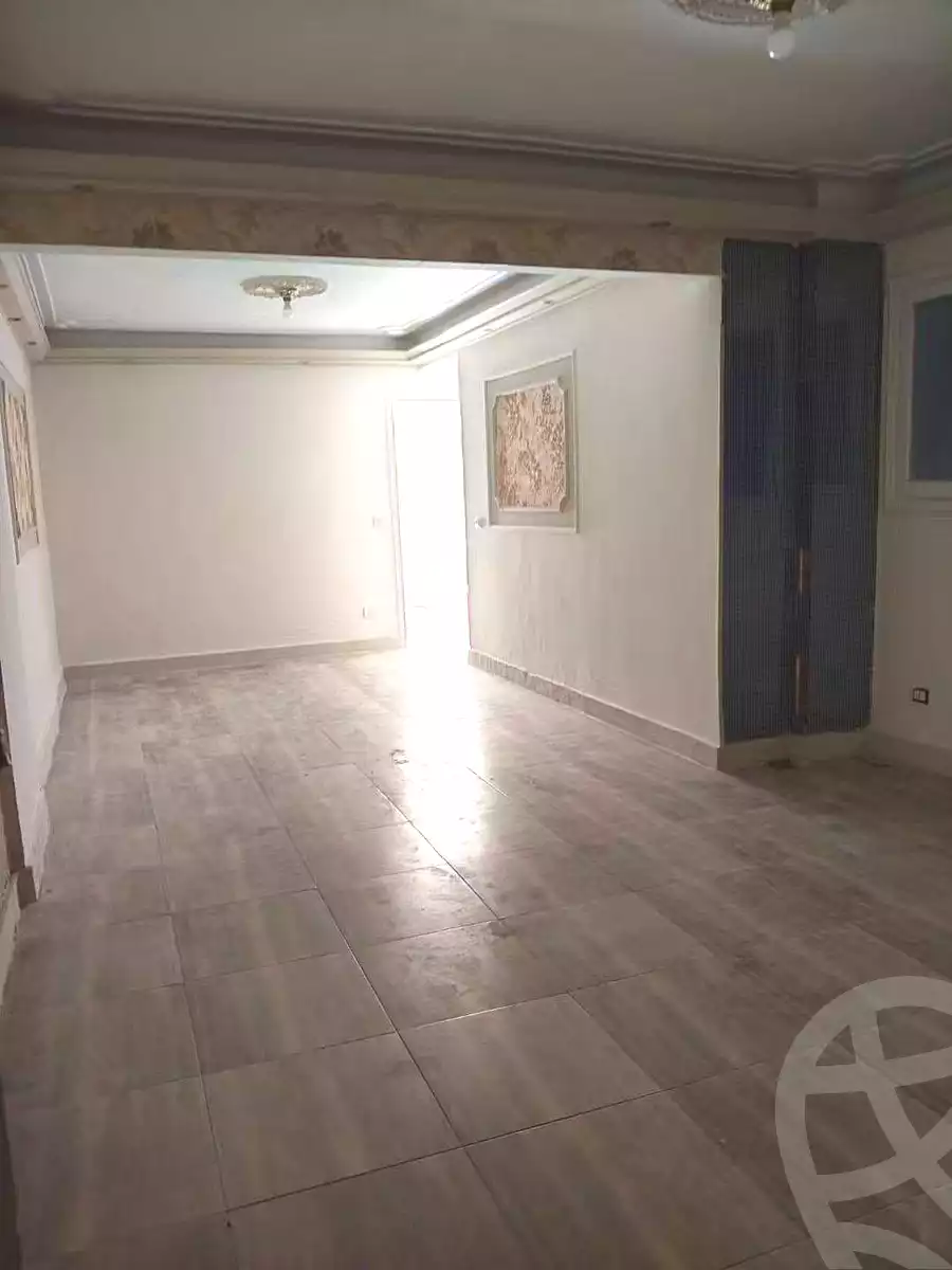 https://aqarmap.com.eg/ar/listing/7223287-for-sale-alexandria-rs-ltyn