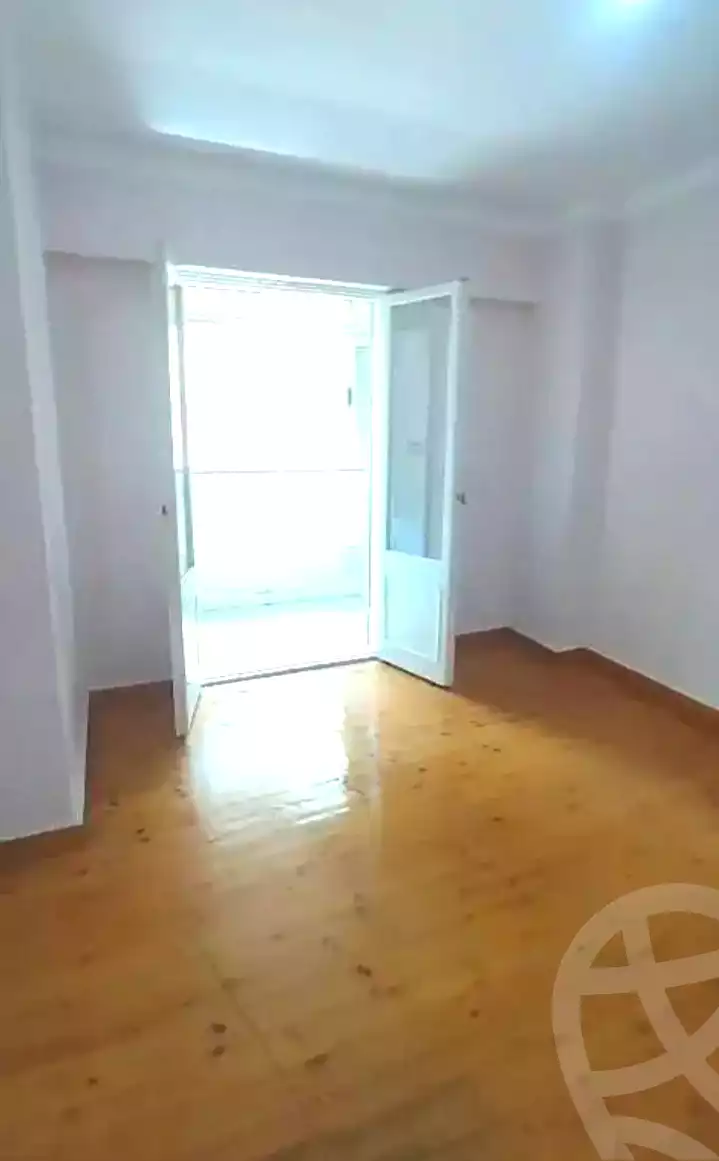 https://aqarmap.com.eg/en/listing/7223337-for-rent-alexandria-smouha
